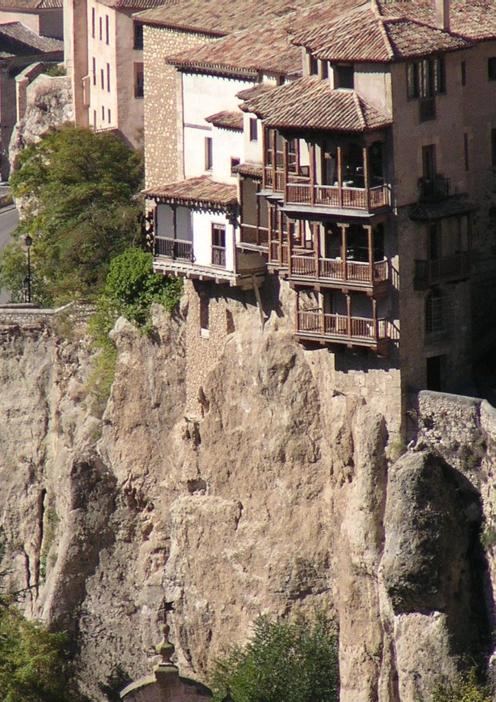 Hanging Houses